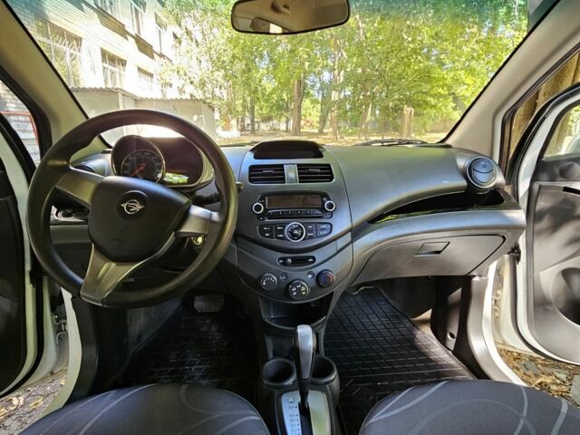 Белый Равон Р2, объемом двигателя 1.2 л и пробегом 120 тыс. км за 5197 $, фото 11 на Automoto.ua