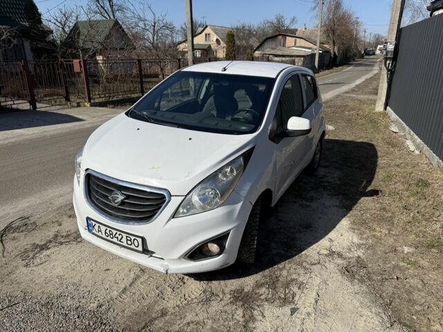 Белый Равон Р2, объемом двигателя 1.2 л и пробегом 120 тыс. км за 3500 $, фото 1 на Automoto.ua