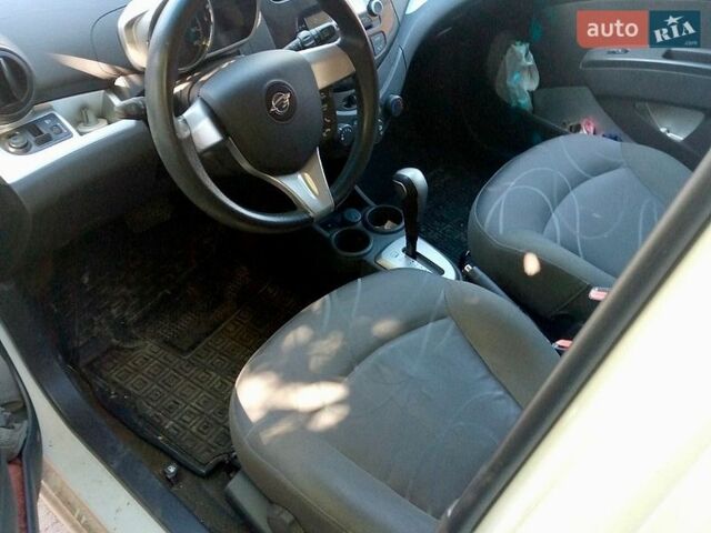 Білий Равон Р2, об'ємом двигуна 1.25 л та пробігом 51 тис. км за 7100 $, фото 2 на Automoto.ua