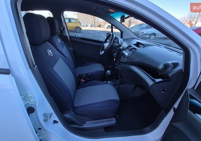 Белый Равон Р2, объемом двигателя 1.25 л и пробегом 55 тыс. км за 7700 $, фото 30 на Automoto.ua