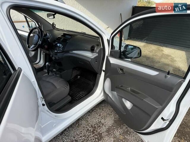 Білий Равон Р2, об'ємом двигуна 1.25 л та пробігом 54 тис. км за 6500 $, фото 5 на Automoto.ua