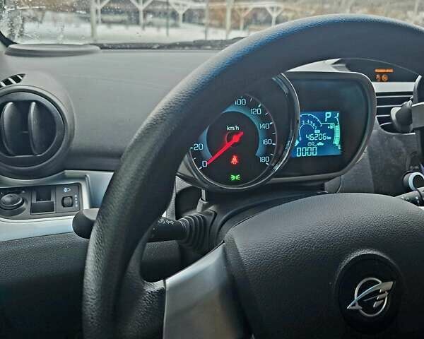 Білий Равон Р2, об'ємом двигуна 1.25 л та пробігом 46 тис. км за 7700 $, фото 11 на Automoto.ua