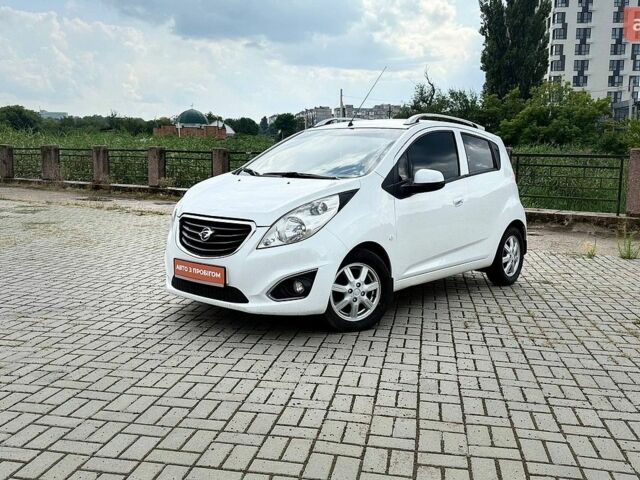 Білий Равон Р2, об'ємом двигуна 1.25 л та пробігом 60 тис. км за 7500 $, фото 2 на Automoto.ua