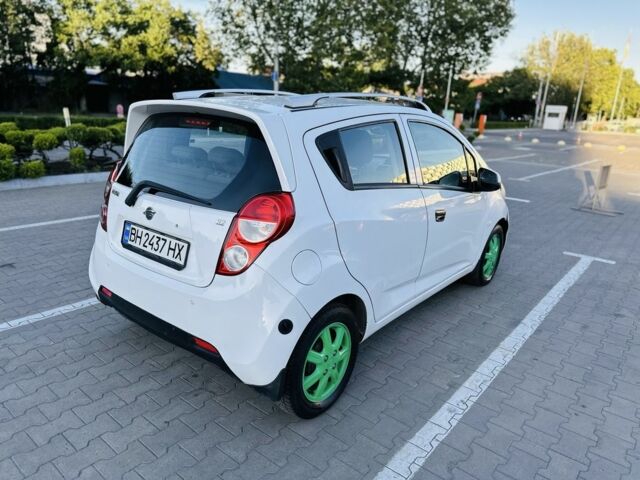 Білий Равон Р2, об'ємом двигуна 1.2 л та пробігом 104 тис. км за 5099 $, фото 4 на Automoto.ua