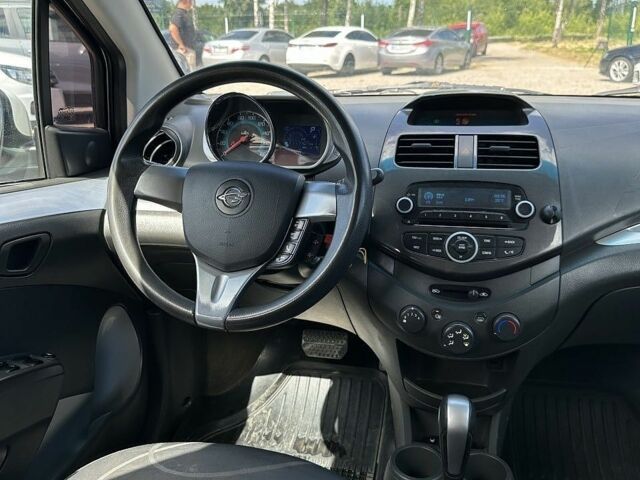 Білий Равон Р2, об'ємом двигуна 1.25 л та пробігом 177 тис. км за 5700 $, фото 23 на Automoto.ua