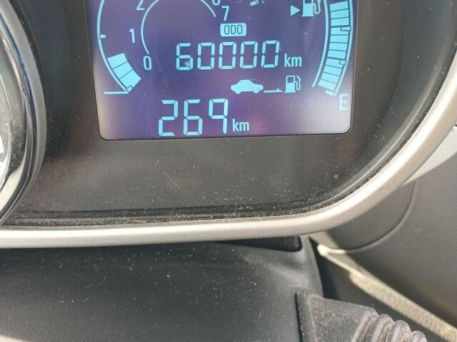 Білий Равон Р2, об'ємом двигуна 1.25 л та пробігом 60 тис. км за 5800 $, фото 2 на Automoto.ua