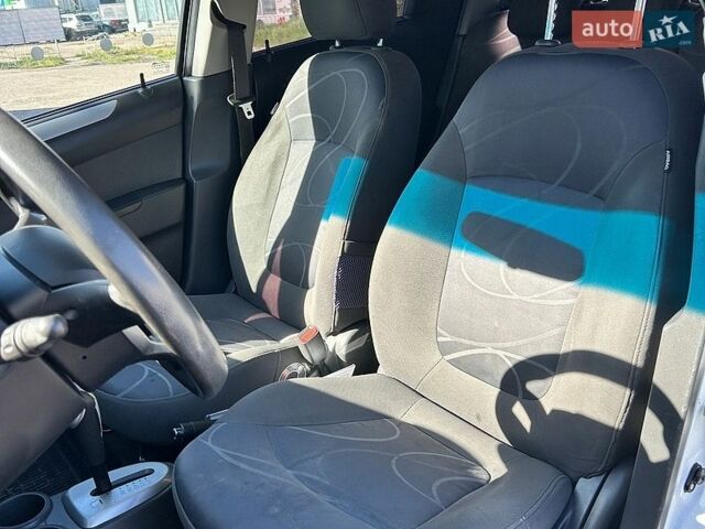 Белый Равон Р2, объемом двигателя 1.25 л и пробегом 177 тыс. км за 6400 $, фото 24 на Automoto.ua