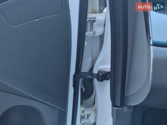 Белый Равон Р2, объемом двигателя 1.25 л и пробегом 55 тыс. км за 7500 $, фото 24 на Automoto.ua