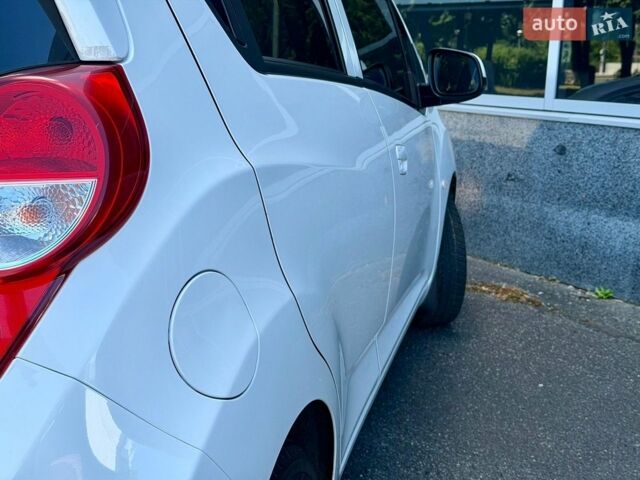 Белый Равон Р2, объемом двигателя 1.25 л и пробегом 64 тыс. км за 6850 $, фото 10 на Automoto.ua