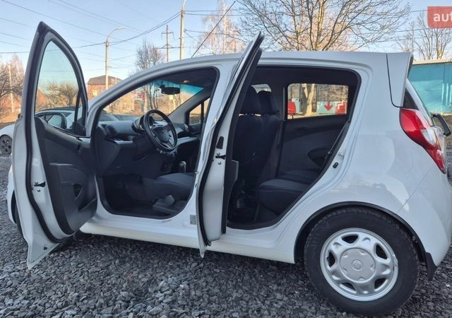 Белый Равон Р2, объемом двигателя 1.25 л и пробегом 55 тыс. км за 7700 $, фото 18 на Automoto.ua