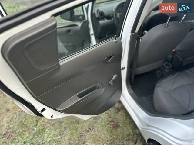 Белый Равон Р2, объемом двигателя 1.25 л и пробегом 120 тыс. км за 5500 $, фото 22 на Automoto.ua