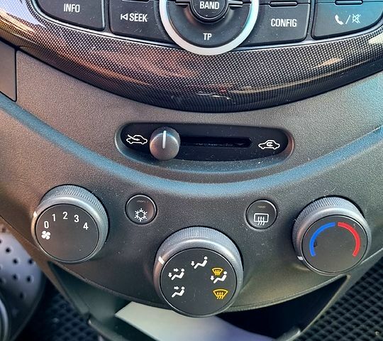 Білий Равон Р2, об'ємом двигуна 1.2 л та пробігом 95 тис. км за 6500 $, фото 12 на Automoto.ua