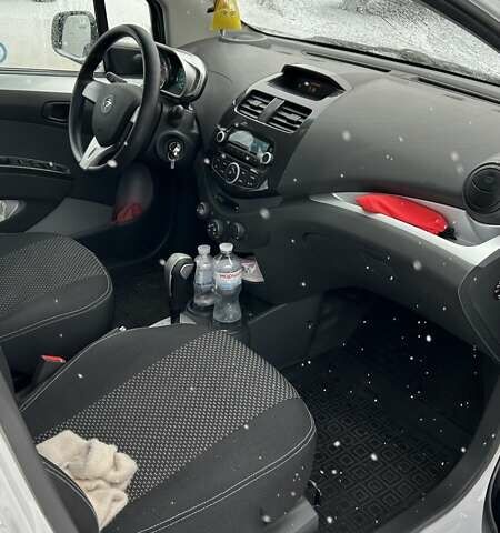 Белый Равон Р2, объемом двигателя 1.25 л и пробегом 28 тыс. км за 7900 $, фото 5 на Automoto.ua