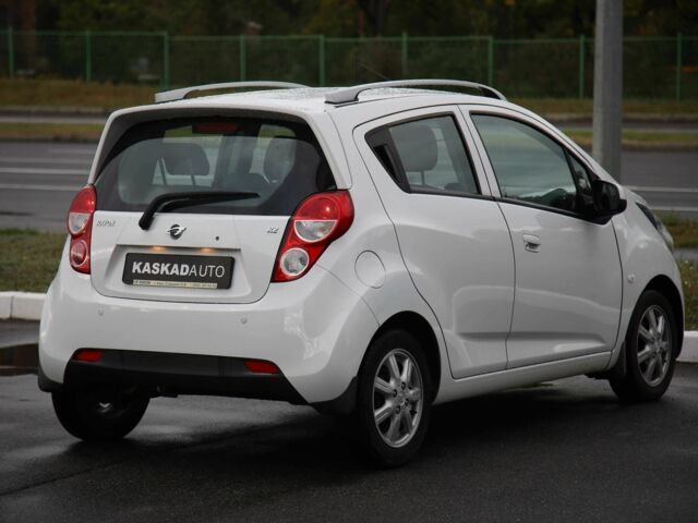 Білий Равон Р2, об'ємом двигуна 0 л та пробігом 43 тис. км за 8400 $, фото 3 на Automoto.ua