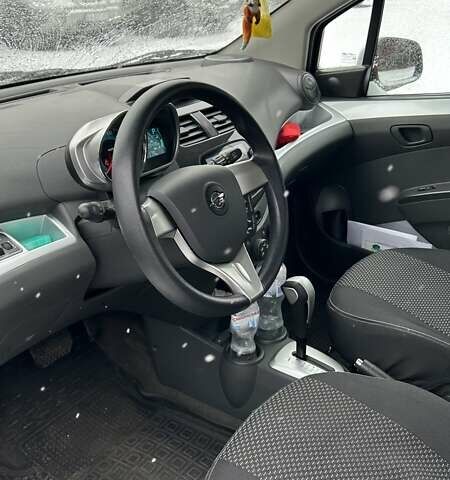 Белый Равон Р2, объемом двигателя 1.25 л и пробегом 28 тыс. км за 7900 $, фото 7 на Automoto.ua