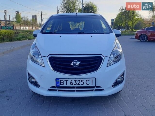 Белый Равон Р2, объемом двигателя 1.25 л и пробегом 97 тыс. км за 6950 $, фото 8 на Automoto.ua
