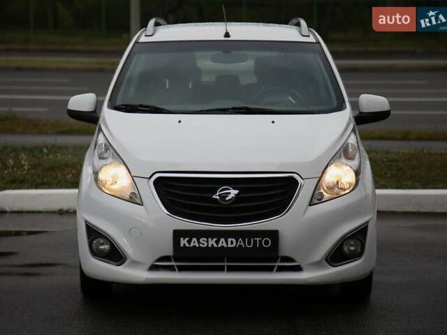 Белый Равон Р2, объемом двигателя 1.25 л и пробегом 43 тыс. км за 8400 $, фото 1 на Automoto.ua