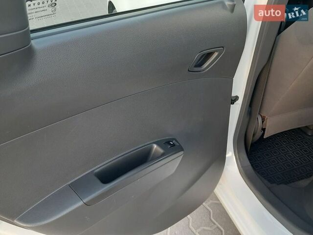 Белый Равон Р2, объемом двигателя 1.25 л и пробегом 97 тыс. км за 6950 $, фото 16 на Automoto.ua