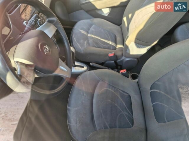 Білий Равон Р2, об'ємом двигуна 1.25 л та пробігом 153 тис. км за 7900 $, фото 4 на Automoto.ua