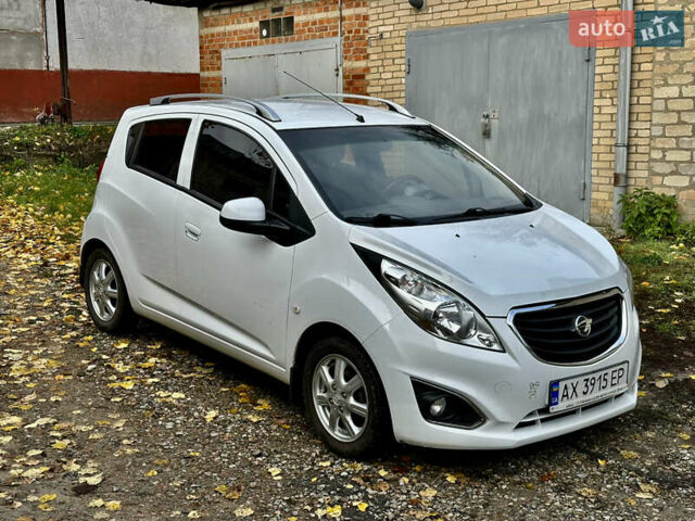 Белый Равон Р2, объемом двигателя 1.25 л и пробегом 63 тыс. км за 7100 $, фото 4 на Automoto.ua