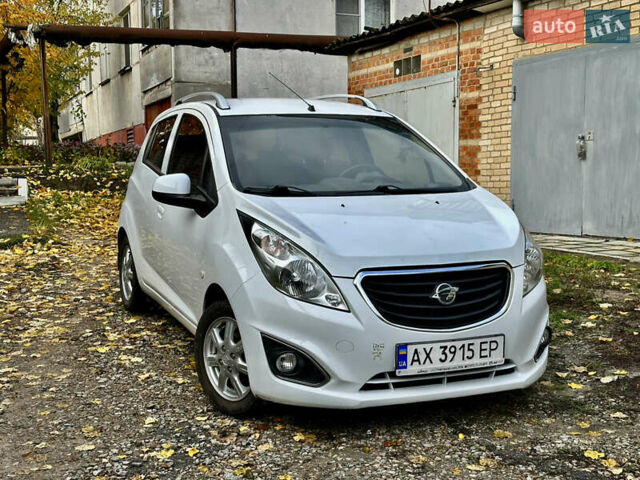 Белый Равон Р2, объемом двигателя 1.25 л и пробегом 63 тыс. км за 7100 $, фото 1 на Automoto.ua