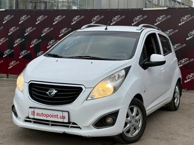 Белый Равон Р2, объемом двигателя 0 л и пробегом 177 тыс. км за 5999 $, фото 1 на Automoto.ua