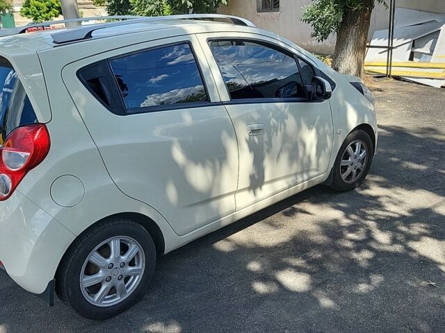 Равон Р2 2016 в Николаеве на Automoto.ua Бежевый Равон Р2, объемом двигателя 1.2 л и пробегом 87 тыс. км за 6600 $, фото 5 на Automoto.ua