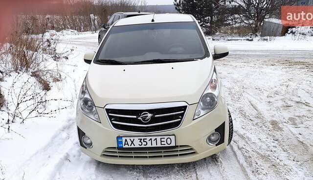 Бежевый Равон Р2, объемом двигателя 1.25 л и пробегом 39 тыс. км за 6200 $, фото 1 на Automoto.ua