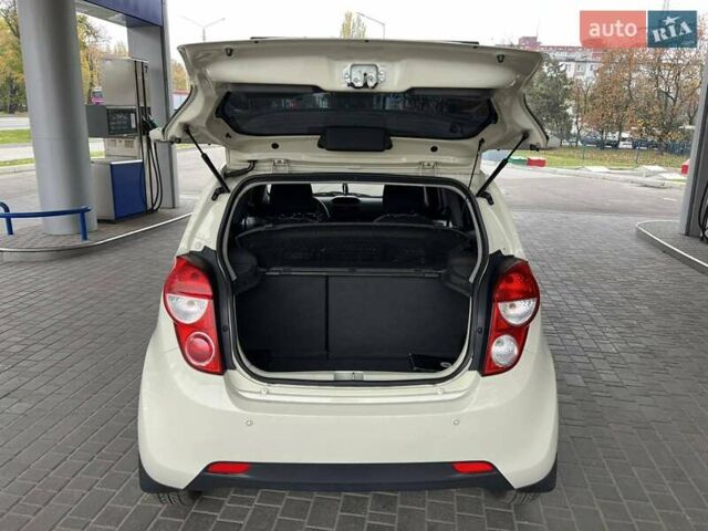 Бежевый Равон Р2, объемом двигателя 1.25 л и пробегом 87 тыс. км за 6999 $, фото 40 на Automoto.ua