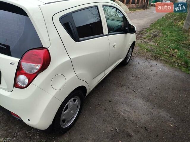 Бежевий Равон Р2, об'ємом двигуна 1.25 л та пробігом 80 тис. км за 7000 $, фото 3 на Automoto.ua