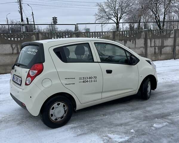 Бежевий Равон Р2, об'ємом двигуна 1.25 л та пробігом 240 тис. км за 5000 $, фото 3 на Automoto.ua