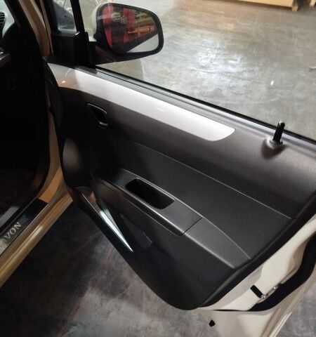 Бежевий Равон Р2, об'ємом двигуна 1.25 л та пробігом 58 тис. км за 9000 $, фото 8 на Automoto.ua