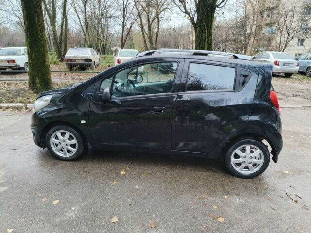 Черный Равон Р2, объемом двигателя 1.2 л и пробегом 15 тыс. км за 5000 $, фото 2 на Automoto.ua