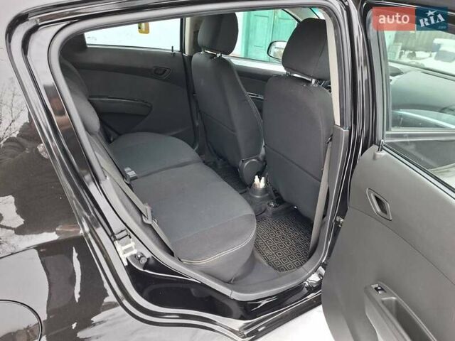 Чорний Равон Р2, об'ємом двигуна 1.25 л та пробігом 42 тис. км за 6700 $, фото 11 на Automoto.ua