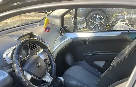 Чорний Равон Р2, об'ємом двигуна 1.2 л та пробігом 69 тис. км за 8000 $, фото 5 на Automoto.ua
