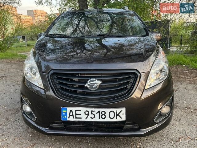 Коричневый Равон Р2, объемом двигателя 1.25 л и пробегом 7 тыс. км за 7700 $, фото 6 на Automoto.ua