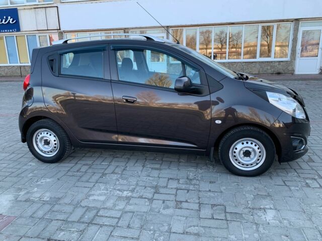 Коричневий Равон Р2, об'ємом двигуна 1.2 л та пробігом 37 тис. км за 7700 $, фото 1 на Automoto.ua