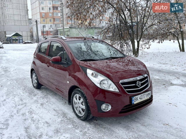 Красный Равон Р2, объемом двигателя 1.25 л и пробегом 126 тыс. км за 6400 $, фото 10 на Automoto.ua