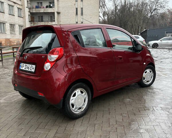 Красный Равон Р2, объемом двигателя 1.25 л и пробегом 75 тыс. км за 7000 $, фото 3 на Automoto.ua