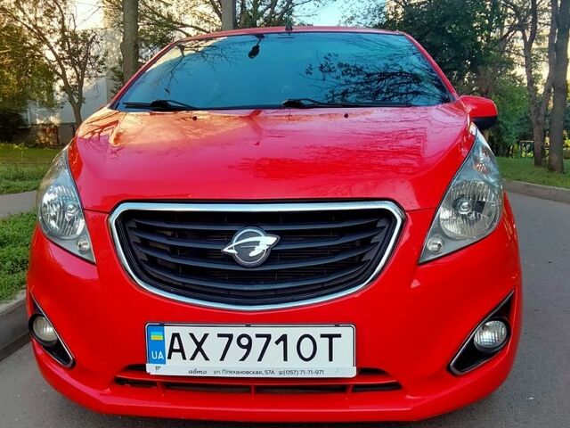 Красный Равон Р2, объемом двигателя 1.2 л и пробегом 73 тыс. км за 6700 $, фото 4 на Automoto.ua