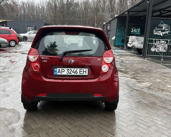 Красный Равон Р2, объемом двигателя 1.25 л и пробегом 75 тыс. км за 7000 $, фото 4 на Automoto.ua