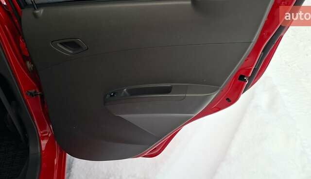 Красный Равон Р2, объемом двигателя 1.25 л и пробегом 30 тыс. км за 7200 $, фото 14 на Automoto.ua