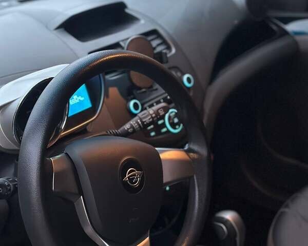 Красный Равон Р2, объемом двигателя 1.25 л и пробегом 65 тыс. км за 7000 $, фото 3 на Automoto.ua