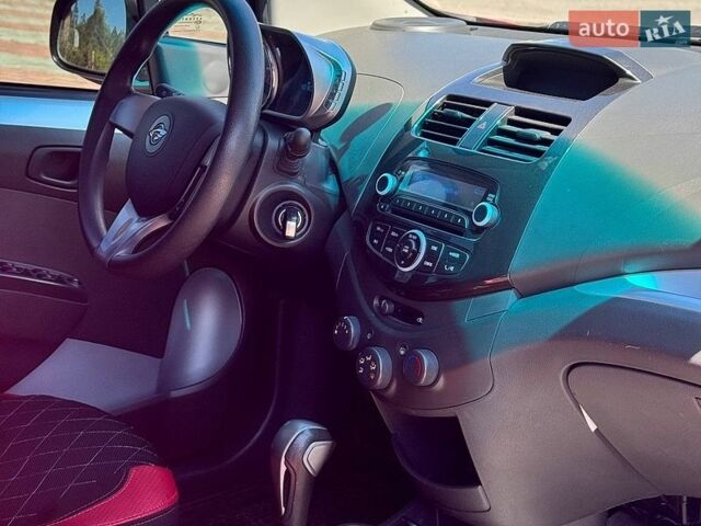 Красный Равон Р2, объемом двигателя 1.25 л и пробегом 41 тыс. км за 7500 $, фото 9 на Automoto.ua