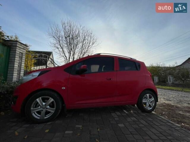 Красный Равон Р2, объемом двигателя 1.25 л и пробегом 30 тыс. км за 7200 $, фото 5 на Automoto.ua