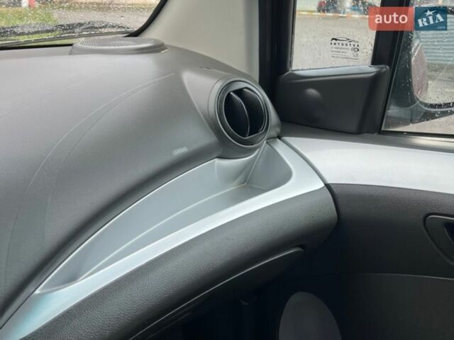 Красный Равон Р2, объемом двигателя 1.25 л и пробегом 40 тыс. км за 7799 $, фото 7 на Automoto.ua