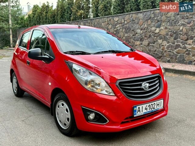 Красный Равон Р2, объемом двигателя 1.25 л и пробегом 14 тыс. км за 6500 $, фото 1 на Automoto.ua