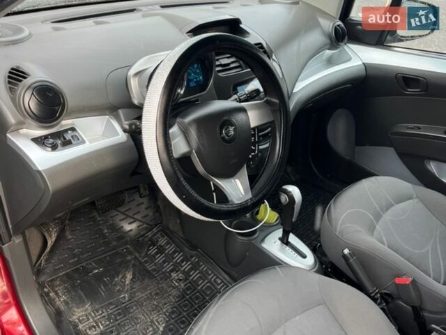 Красный Равон Р2, объемом двигателя 1.25 л и пробегом 40 тыс. км за 7799 $, фото 4 на Automoto.ua