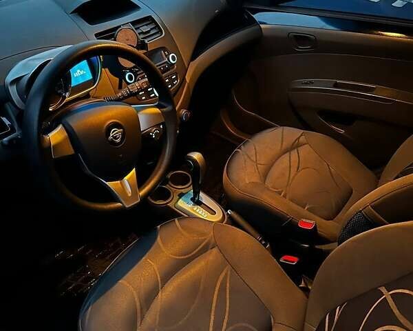 Красный Равон Р2, объемом двигателя 1.25 л и пробегом 65 тыс. км за 7000 $, фото 10 на Automoto.ua