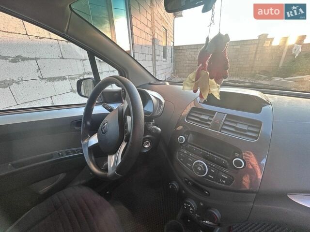 Червоний Равон Р2, об'ємом двигуна 1.25 л та пробігом 63 тис. км за 6500 $, фото 3 на Automoto.ua
